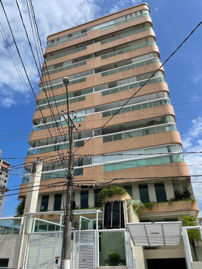 Apto Com Piscina E Churrasqueira *