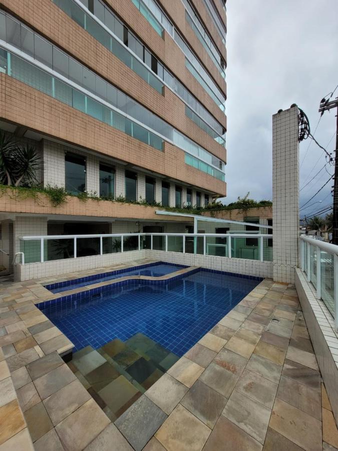 Apto Com Piscina E Churrasqueira *